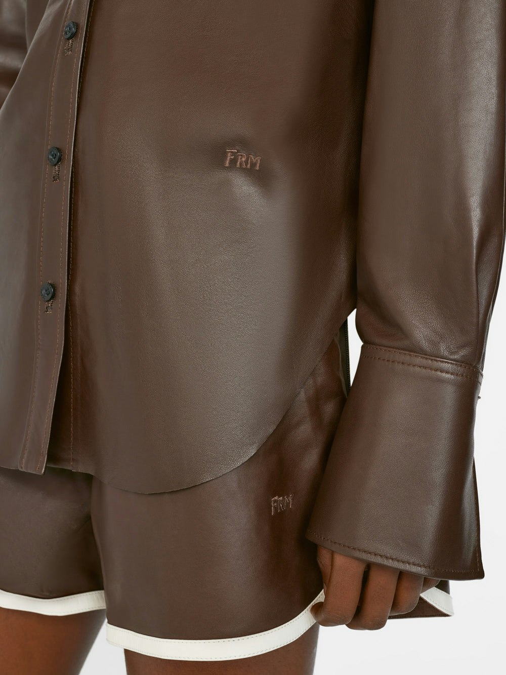 shirt sleeve detail